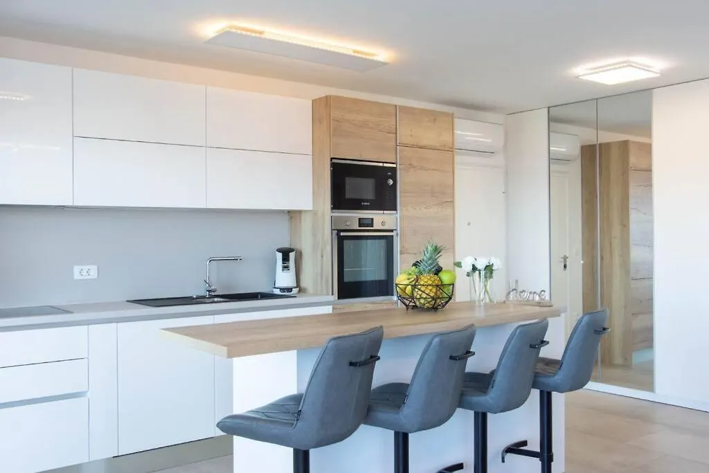 Penthouse Mario Apartment Trogir Croatia