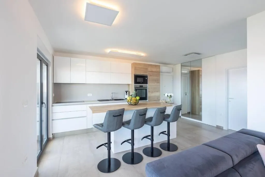 Penthouse Mario Apartment Trogir