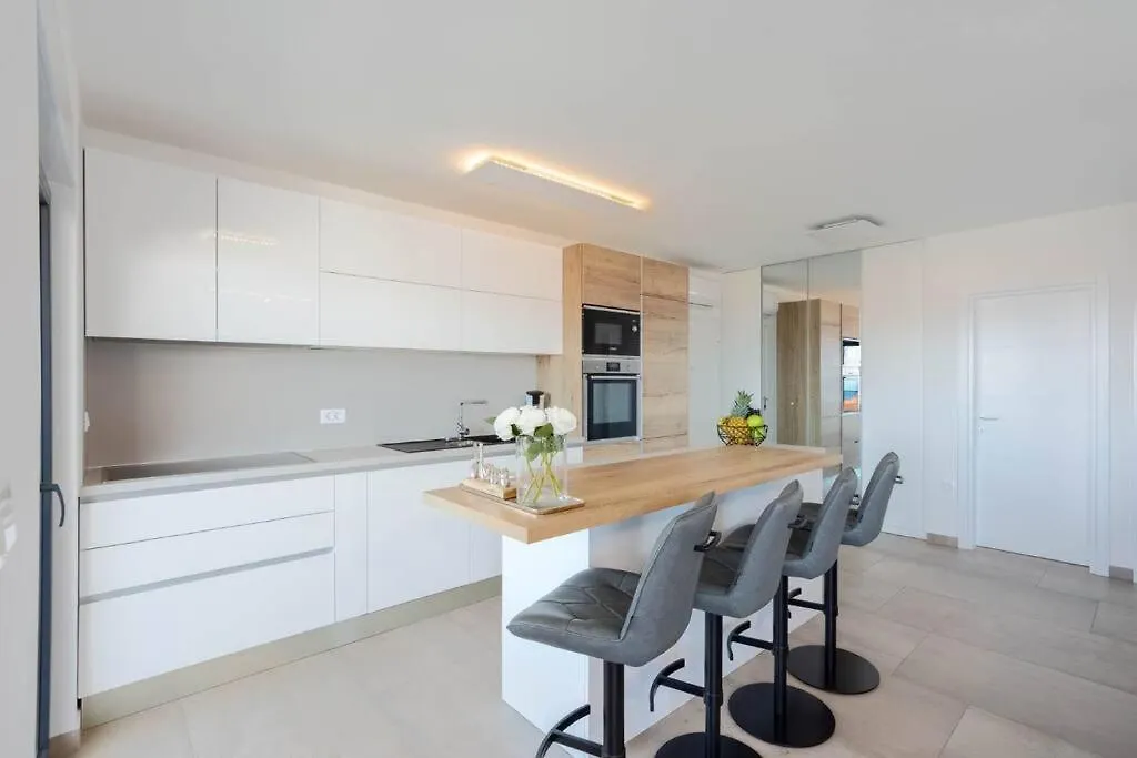 Penthouse Mario Apartment Trogir