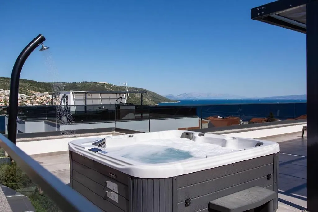 Penthouse Mario Apartment Trogir