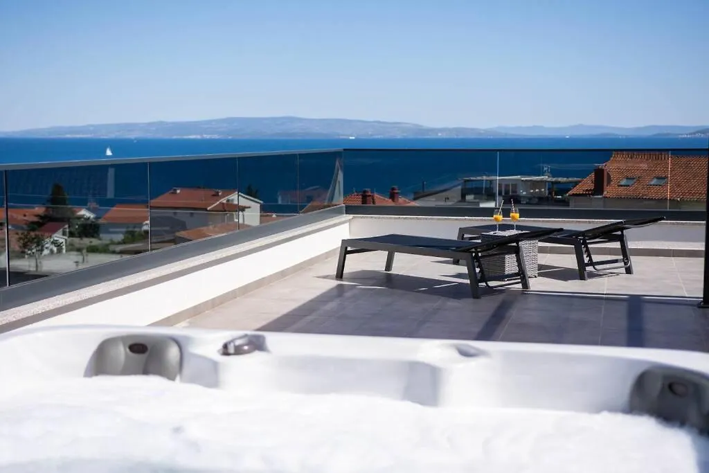 Penthouse Mario Apartment Trogir 0*,