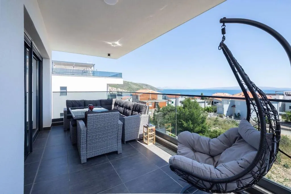 Penthouse Mario Apartment Trogir